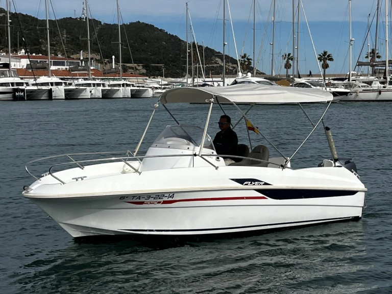 Huur een Zodiac Medline 2  in Sitges