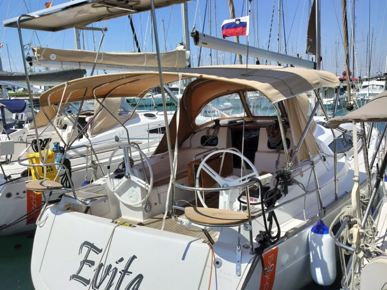 Elan Impression 40 te huur van particulier of professional in Izola
