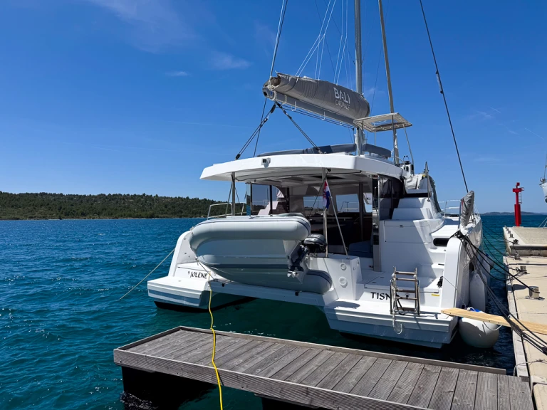 Bootverhuur Pirovac goedkoop Bali Catspace Voile