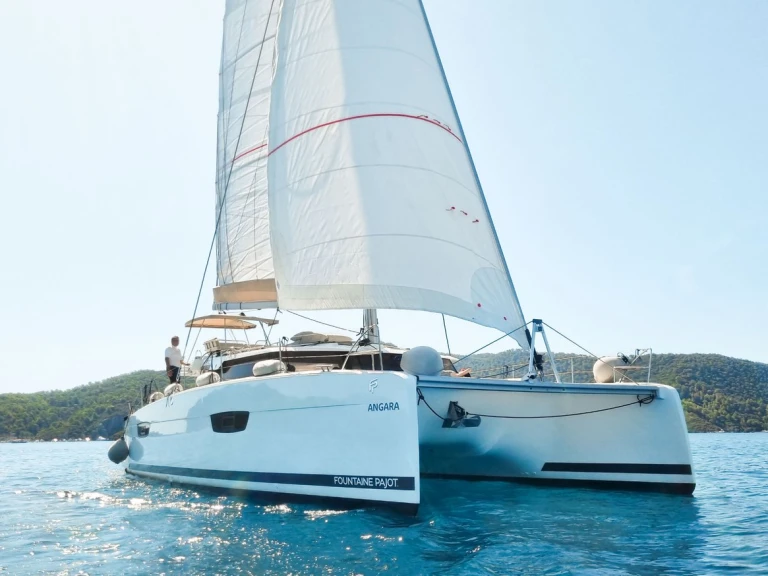 Huur een Fountaine Pajot Tanna 47 in Marmaris