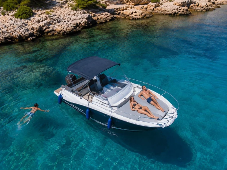 Huur een Jeanneau Cap Camarat 6.5 WA Serie 3 in Saint-Laurent-du-Var