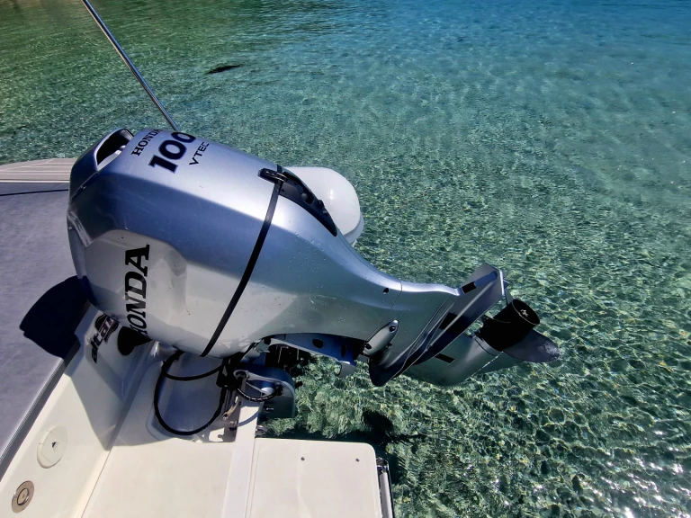 Bootverhuur 4XC HA20 in Saint-Florent via SamBoat