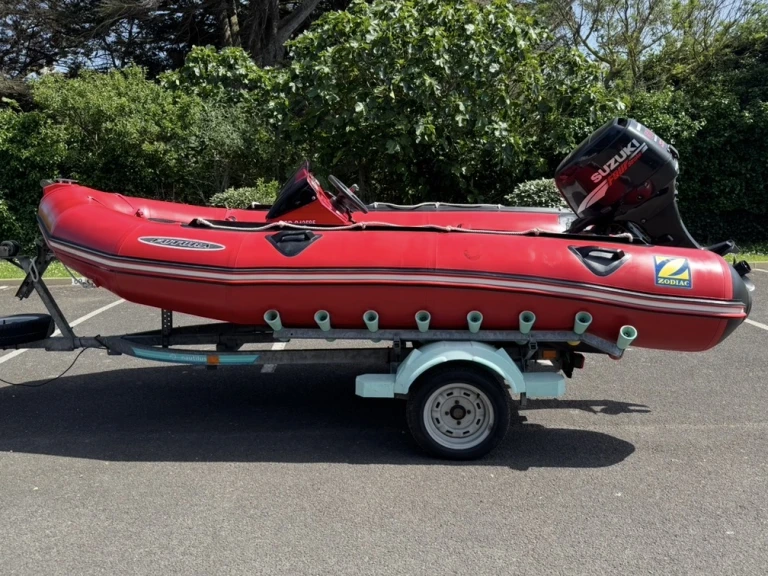 Huur RIB met of zonder schipper Zodiac in Erquy