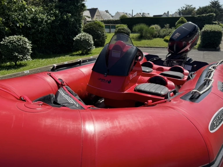 Verhuur RIB Zodiac met vaarbewijs