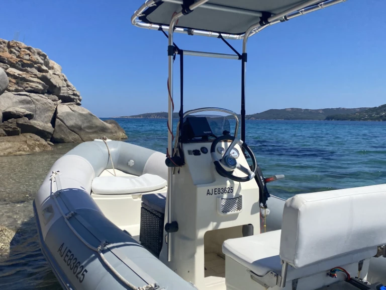 Bootverhuur Bombard Ribster 500 in Porto-Vecchio via SamBoat