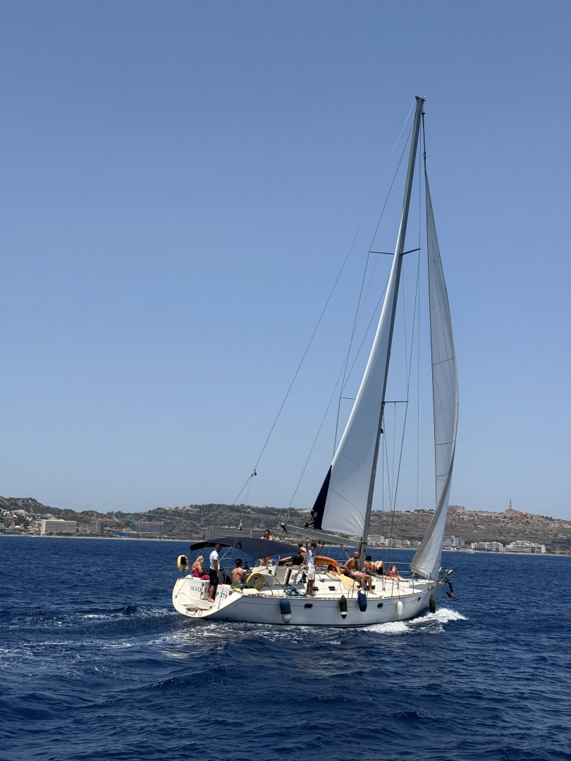 Verhuur Zeilboot Jeanneau met vaarbewijs