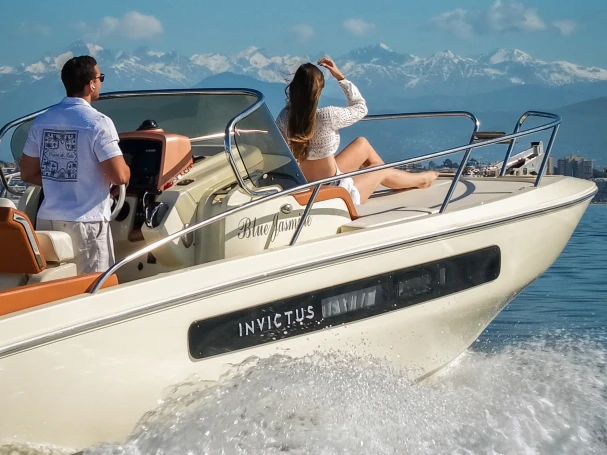 Bootverhuur Invictus  Invictus 240 CX in Mandelieu-la-Napoule via SamBoat