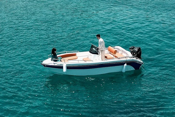 Motorboot te huur in Rhodes (City) voor de beste prijs