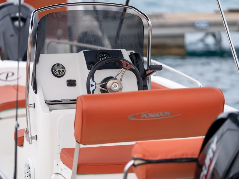 Poseidon BLU WATER 185 te huur van particulier of professional in Rhodes (City)