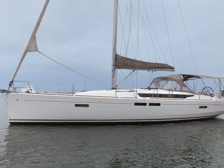 Bootverhuur Valletta goedkoop Sun Odyssey 469