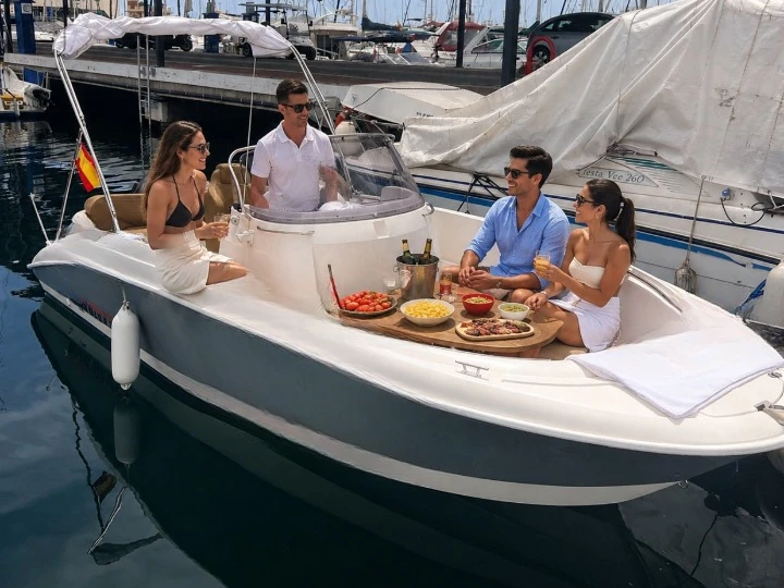 Bootverhuur Alicante goedkoop 2