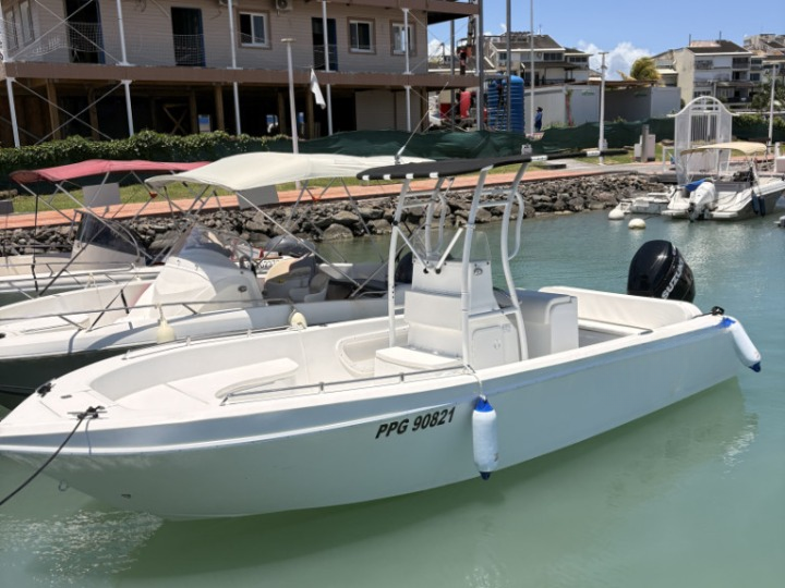 Jachthuur in Le Gosier - Forboat 23' via SamBoat