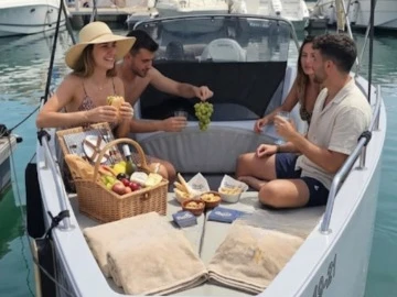 Bootverhuur Nuva Nuva M6 Open in Alicante via SamBoat