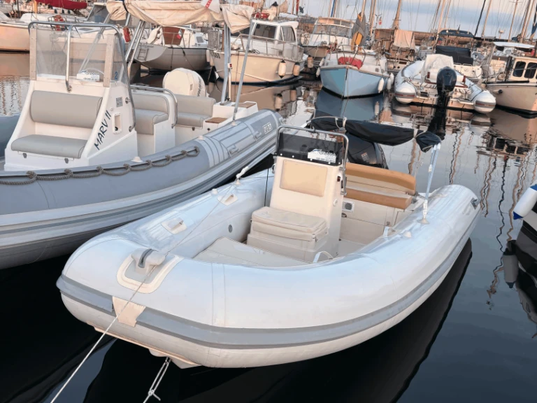 Bootverhuur Bsc Classic  in Cagliari via SamBoat