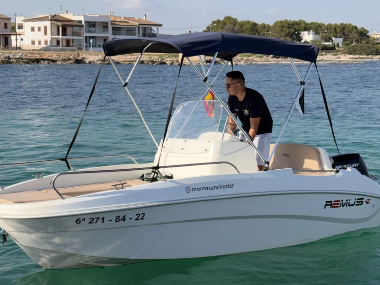 Jachthuur in s'Estanyol de Migjorn - Remus Remus 450 open via SamBoat