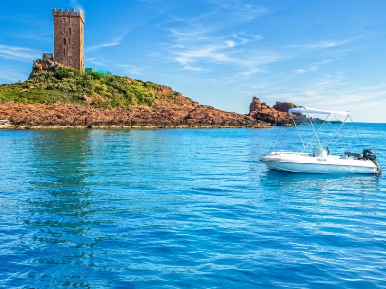 Bootverhuur Jeanneau Cap Camarat 515 in Saint-Raphaël via SamBoat