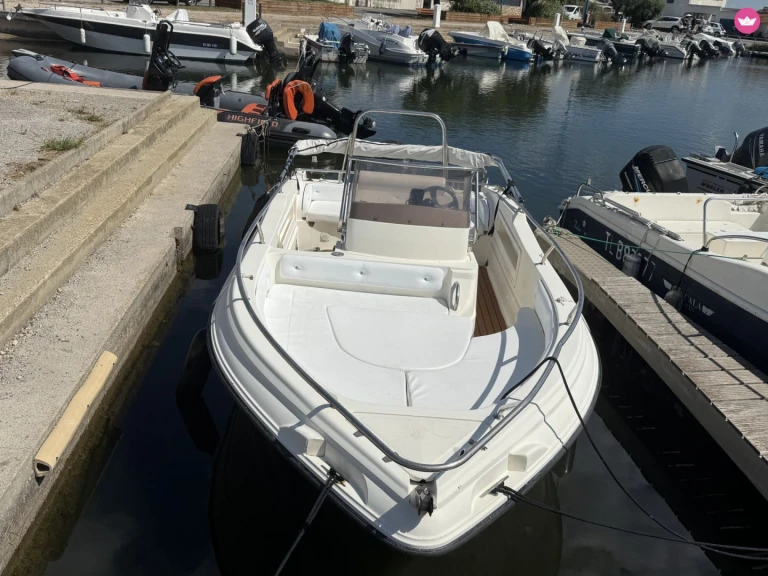Motorboot te huur in Carnon-Plage voor de beste prijs