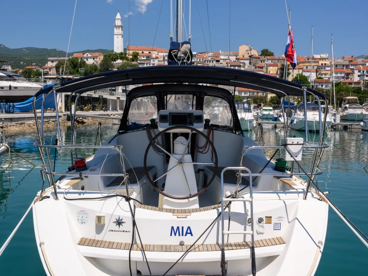 Bootverhuur Novi Vinodolski goedkoop Sun Odyssey 36i