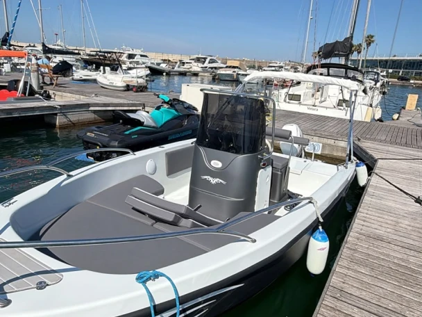 Huur Motorboot met of zonder schipper Yamaha in Castellammare di Stabia