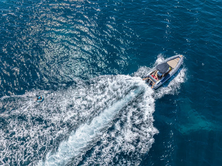 Bootverhuur Italboats Stingher 28GT Lux in Altea via SamBoat