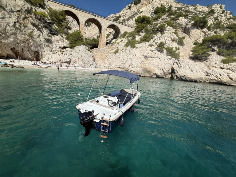 Bootverhuur Prusa Marine Prusa 450 in Marseille via SamBoat