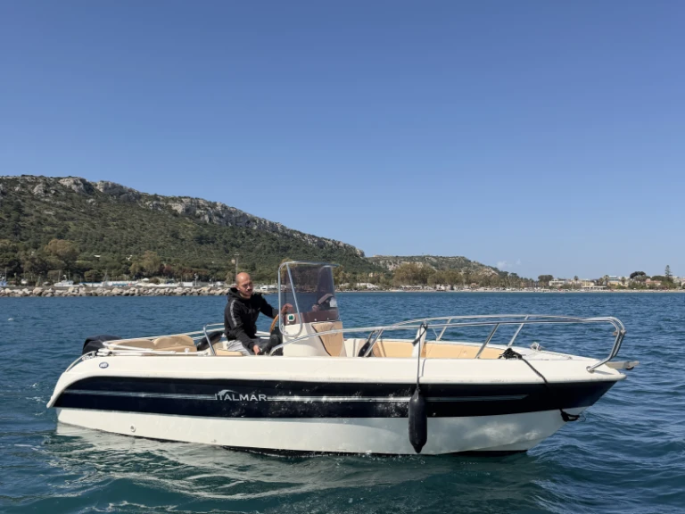 Huur een Italmar 17 in Cagliari