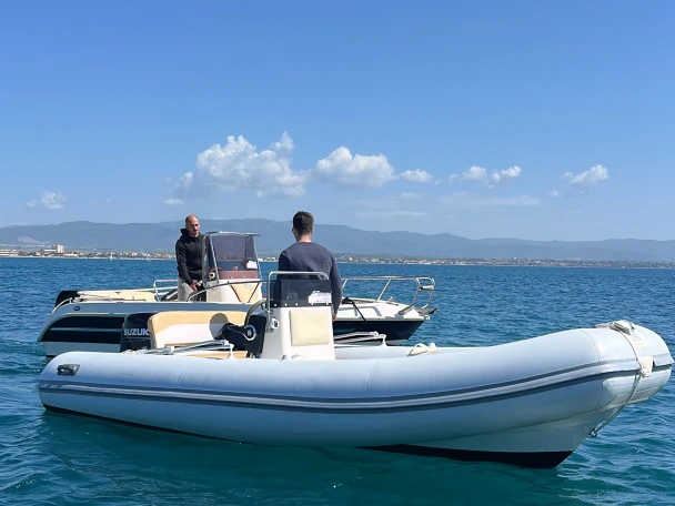 RIB te huur in Cagliari voor de beste prijs