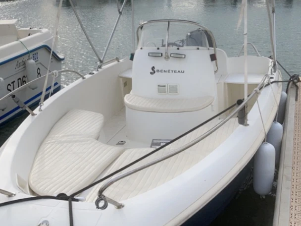 Verhuur Motorboot in Frankrijk - Bénéteau Flyer 500 Open