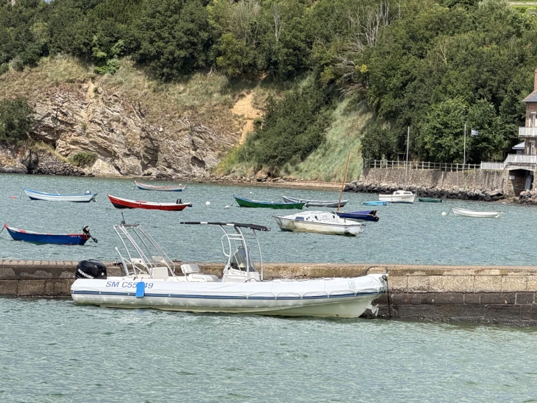 Jachthuur in Saint-Samson-sur-Rance - Joker Boat Clubman 26 via SamBoat