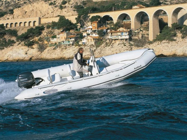 Bootverhuur Bombard Explorer 640 in Concarneau via SamBoat
