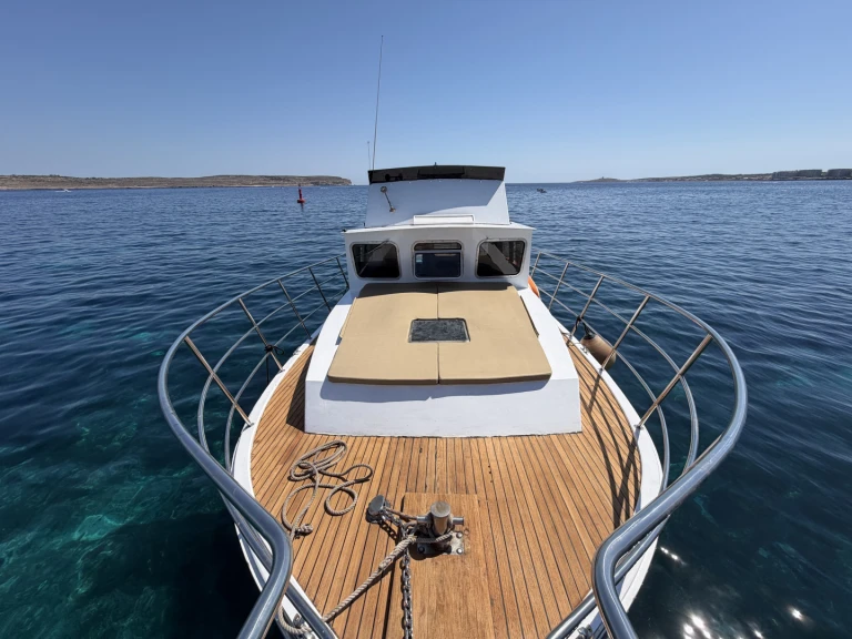 Motorboot te huur in Gozo voor de beste prijs