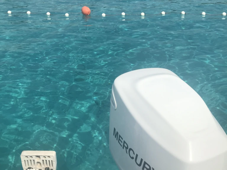 Huur Motorboot met of zonder schipper Quicksilver in Split