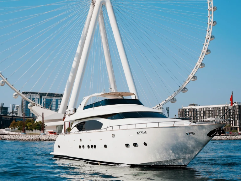 Bootverhuur  Luxury Motor Yacht X16 in Dubai Marina via SamBoat