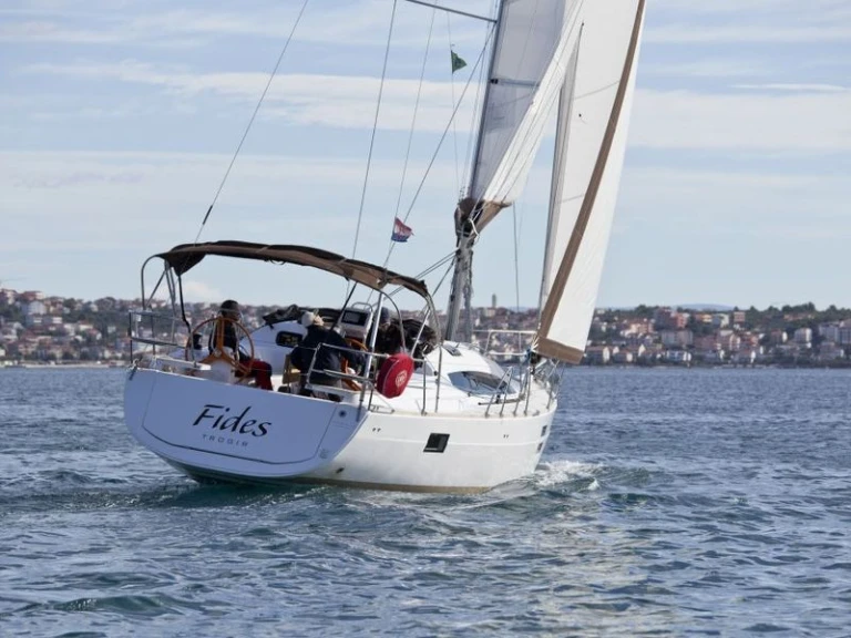 Jachthuur in Pula - Elan Impression 40 via SamBoat