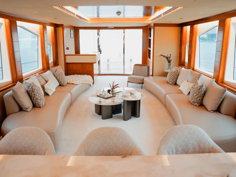 Jachthuur in Dubai Marina -  Luxury Motor Yacht X35 via SamBoat