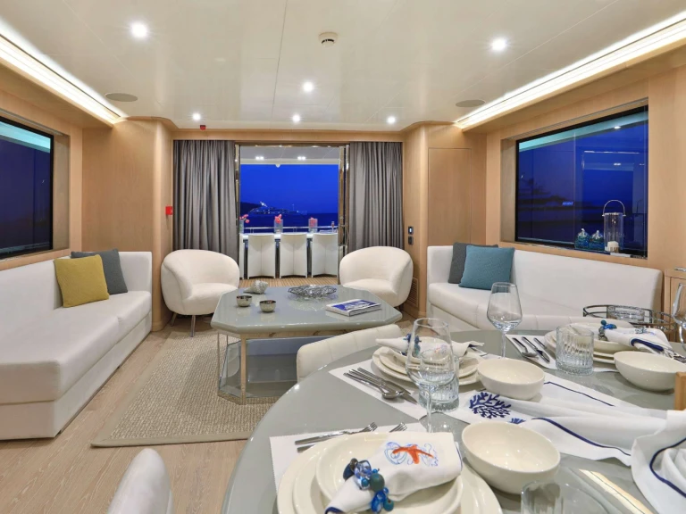 Huur een Aegean Build UKIEL in Olbia