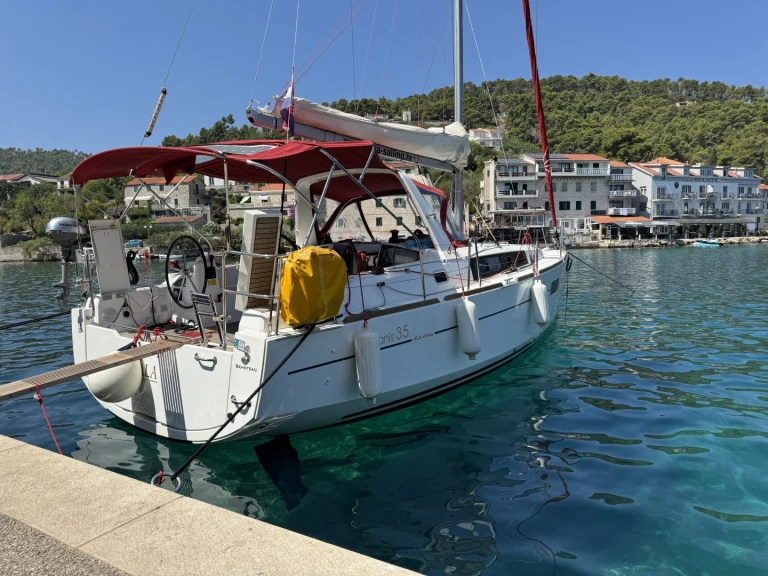 Zeilboot te huur in Split voor de beste prijs
