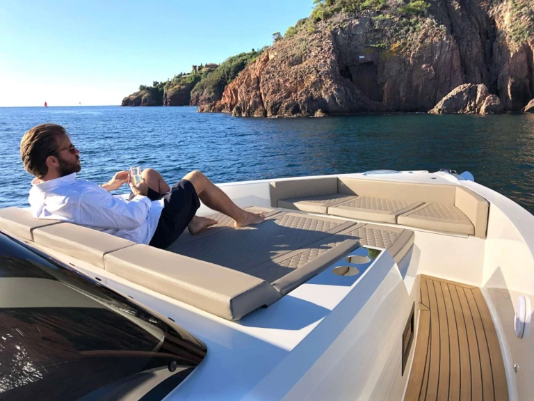 Bootverhuur De Antonio MONTE OLYMPO in Parikia via SamBoat