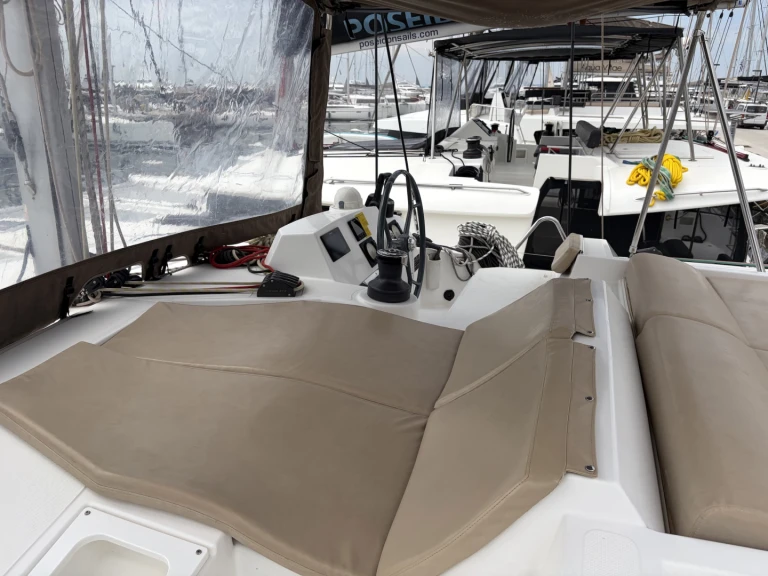 Verhuur Catamaran Bali met vaarbewijs
