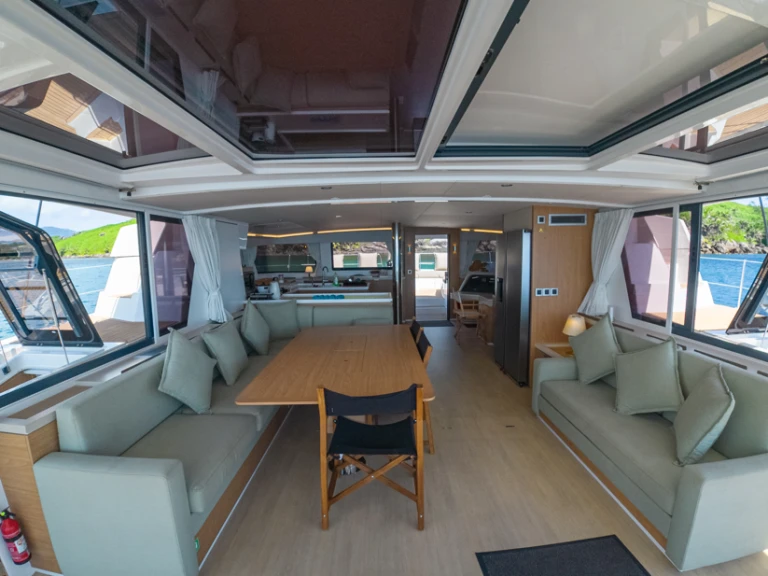 Huur Catamaran met of zonder schipper Bali in Eden Island