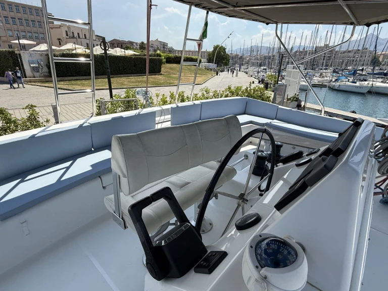Verhuur Catamaran in Palermo - Dufour Dufour Catamarans 48 Sail