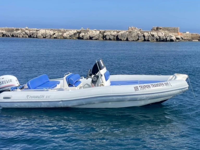 RIB te huur in Trapani voor de beste prijs