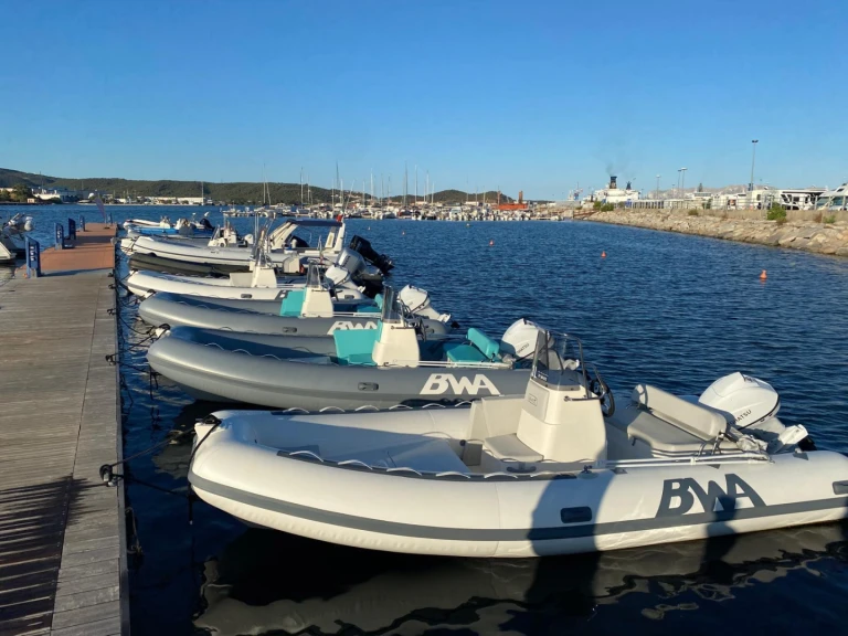 Huur een Bwa California 550 in Olbia