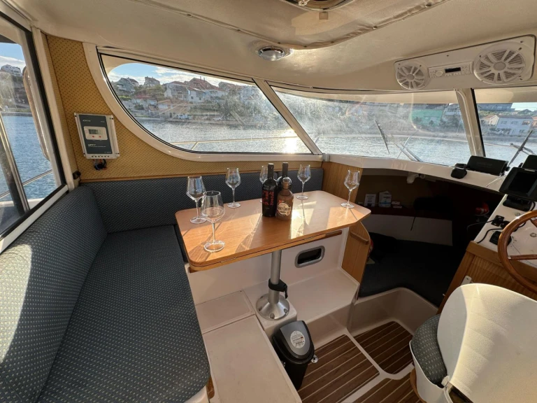 Bootverhuur Preko goedkoop Quicksilver 700 Week-End