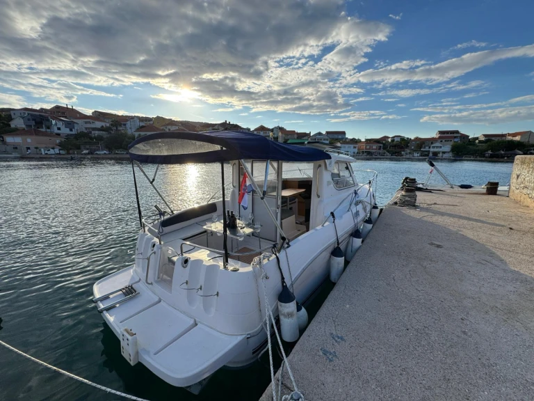 Bootverhuur Quicksilver Quicksilver 700 Week-End in Preko via SamBoat