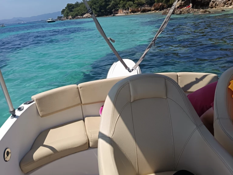Bootverhuur Bénéteau Flyer 550 Open S2 in Mandelieu-la-Napoule via SamBoat