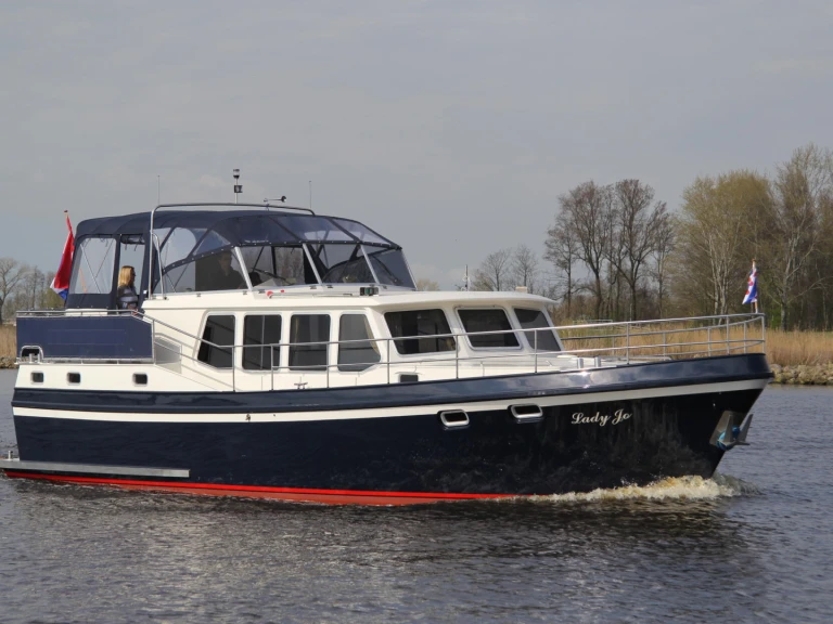 Verhuur Motorboot privateer met vaarbewijs
