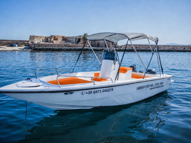Motorboot te huur in Chania voor de beste prijs