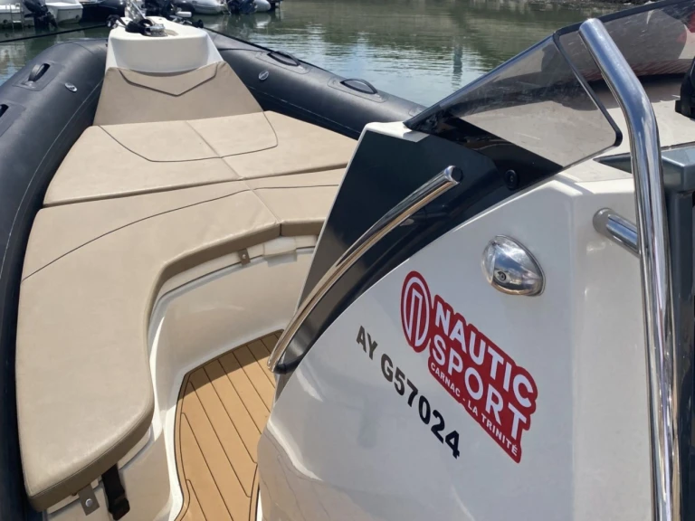 Huur een Bwa SPORT 28 GTO in La Trinité-sur-Mer