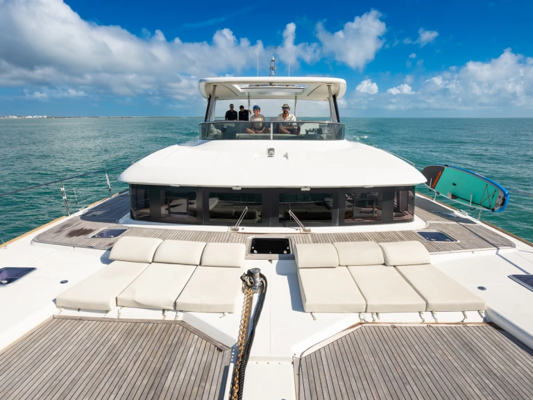 Lagoon Lagoon 630 Motor Yacht te huur van particulier of professional in Bay Street Marina